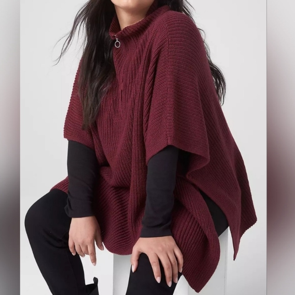 NWT Lane Bryant Relaxed Medium-SleeveTurtleneck Poncho with zip size 14/20
